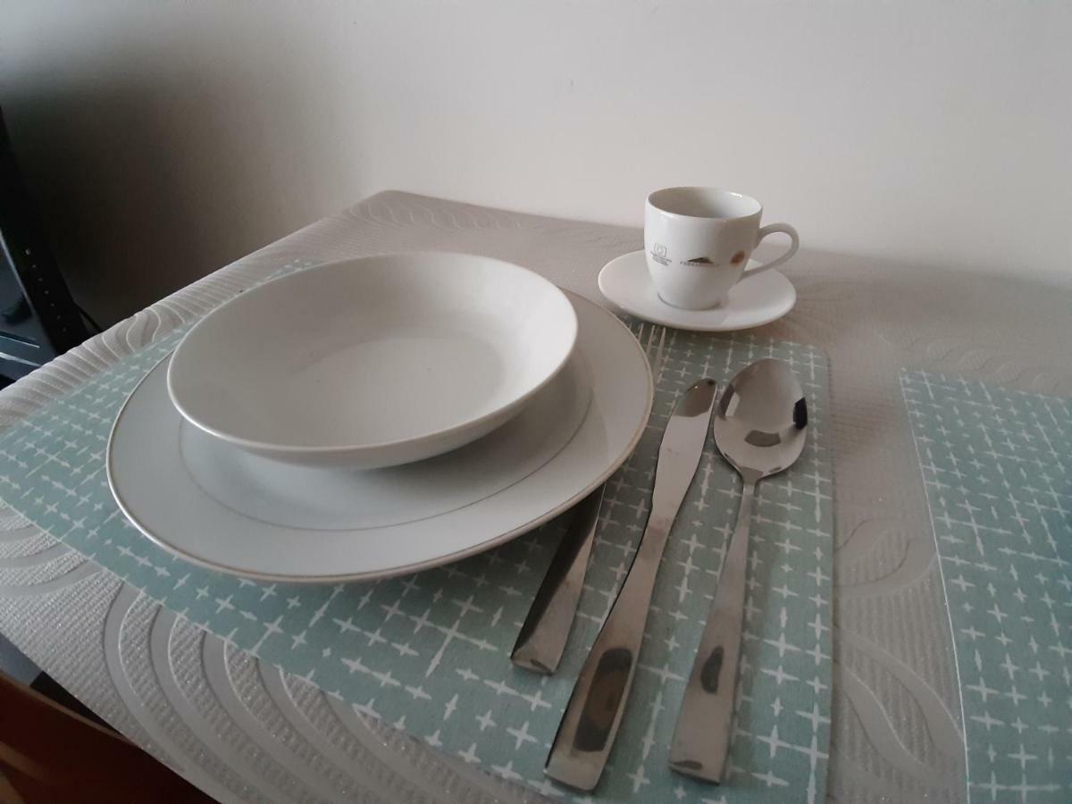 Apartament Beksa Apartment Санок Екстериор снимка